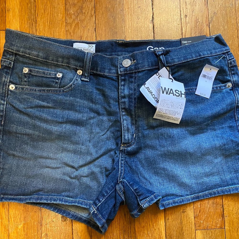 NWT Gap Denim Shorts